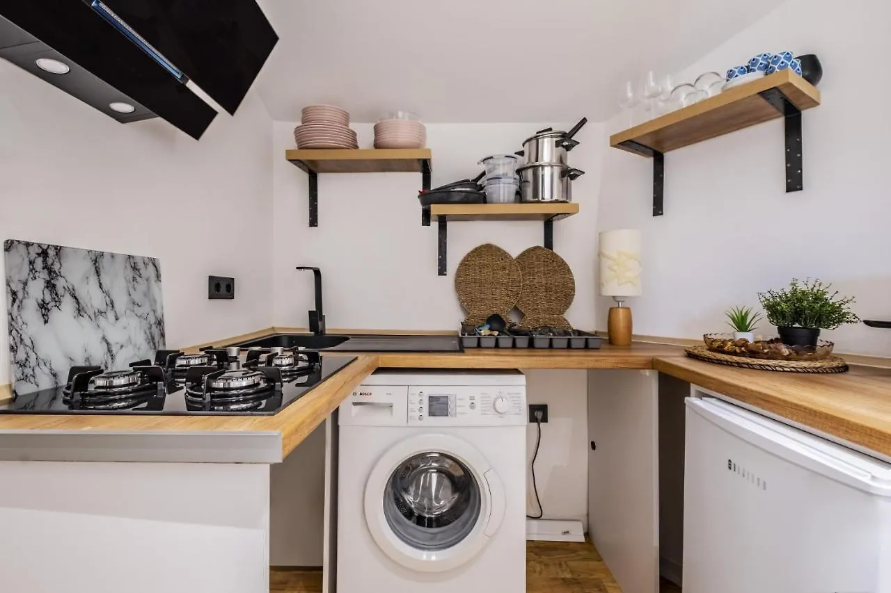 Lovely Flat With Terrace On Istiklal Street Estambul Turquía